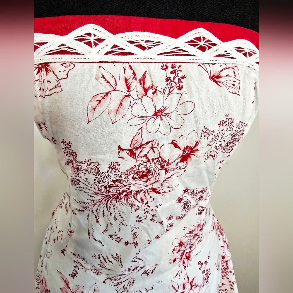 Strapless White and Red Floral A-Line Dress Cottagecore Coastal Grandma Preppy - Picture 2 of 6